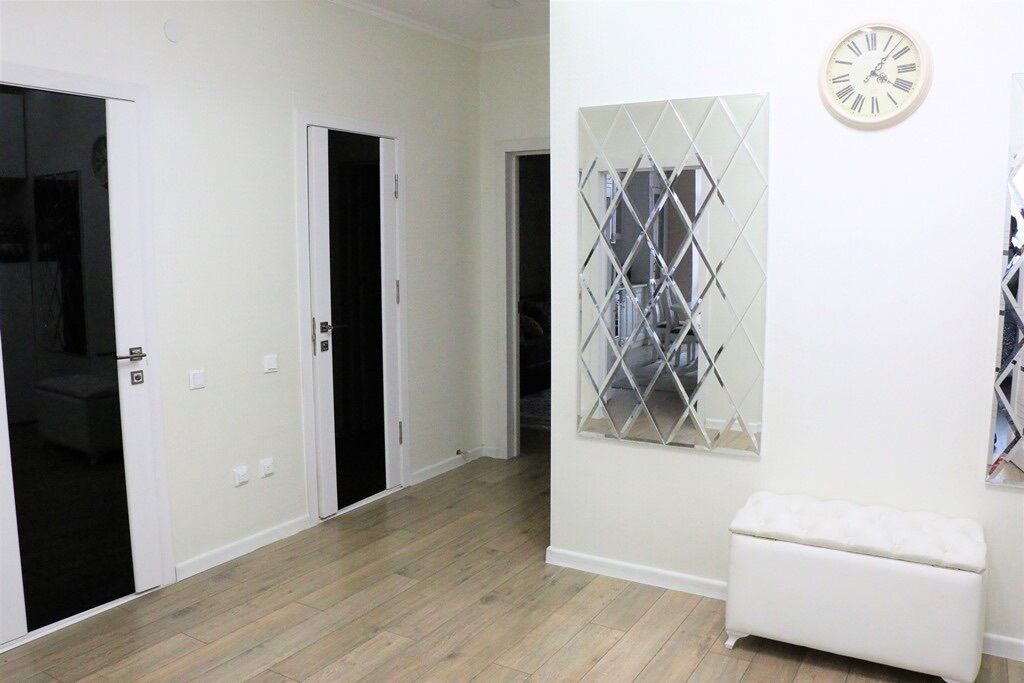 Аренда, Элитка, 2 ком, 73 м2, этаж 7/9, Сост: Евроремонт - фото 18