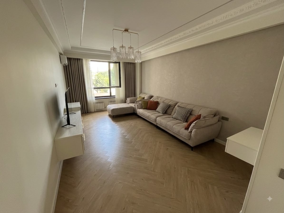 Элитка, 2 ком, 90 м2, этаж 3/, ж/к Арбат, Сост: Евроремонт - фото 1