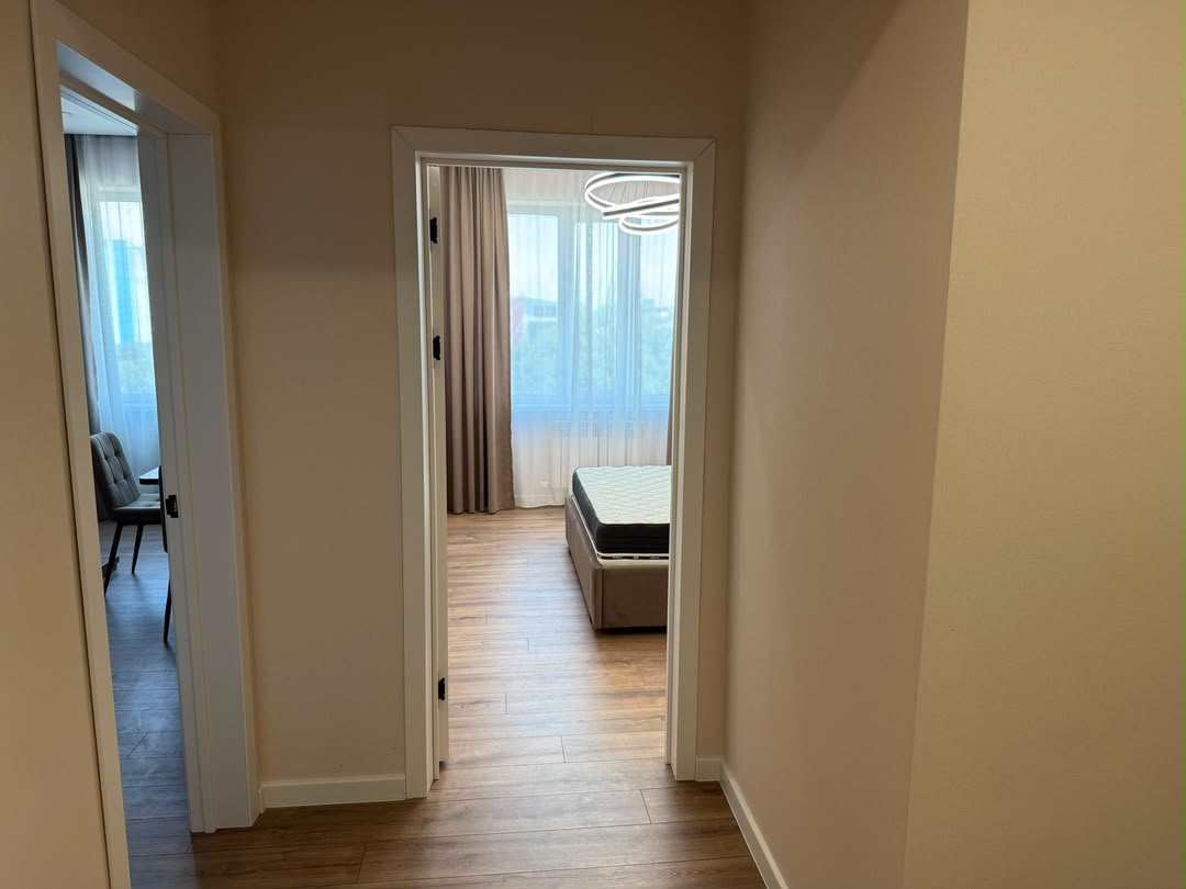 Элитка, 1 ком, 45 м2, этаж 7/14, ж/к ЖК Эмель, Сост: Евроремонт - фото 2