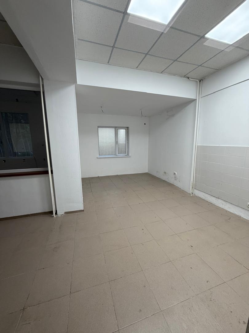 Коммерческая, 200 м2, этаж 1/7, Сост: Хорошее - фото 4