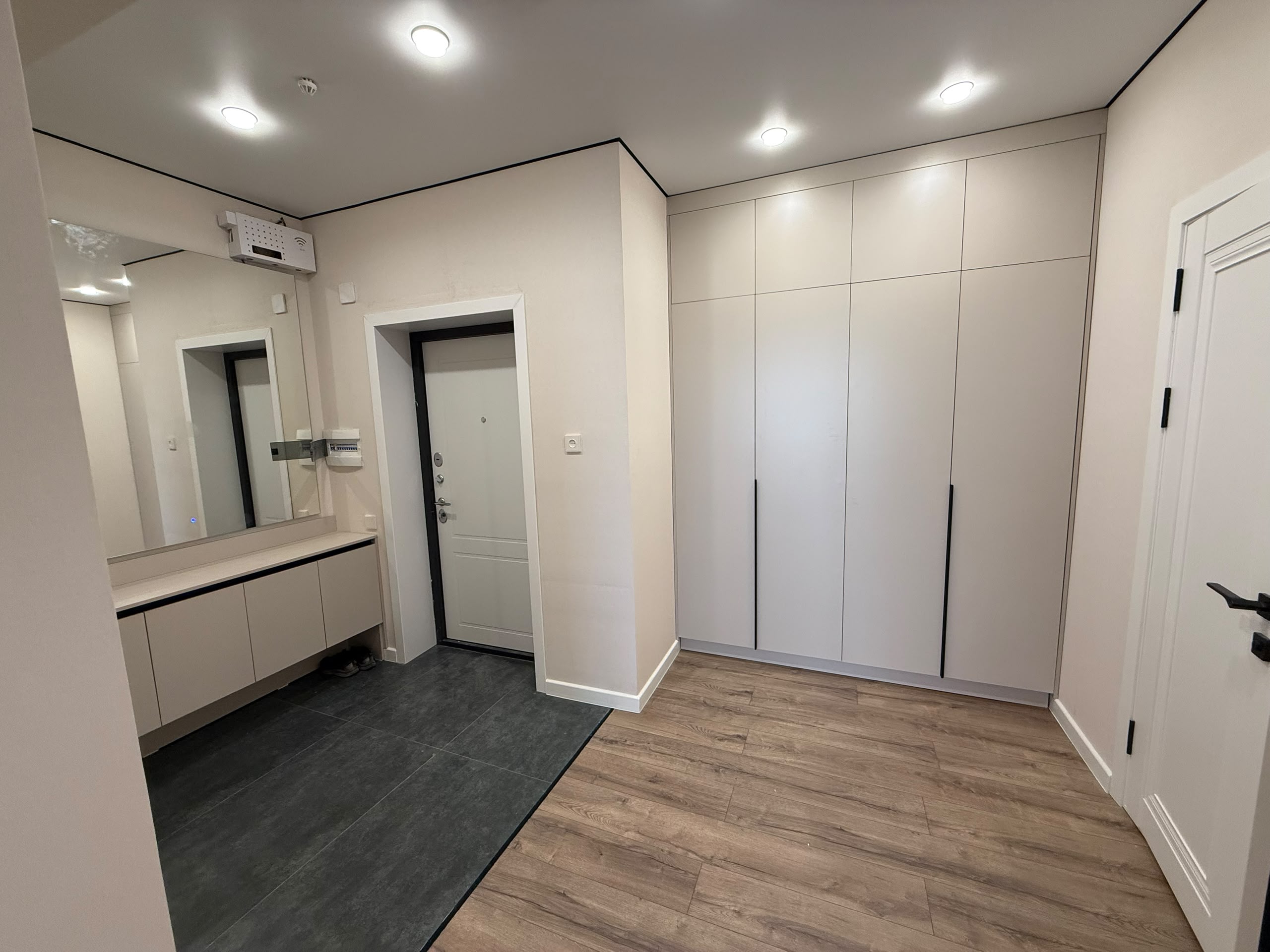 Элитка, 1 ком, 45 м2, этаж 7/14, ж/к ЖК Эмель, Сост: Евроремонт - фото 13