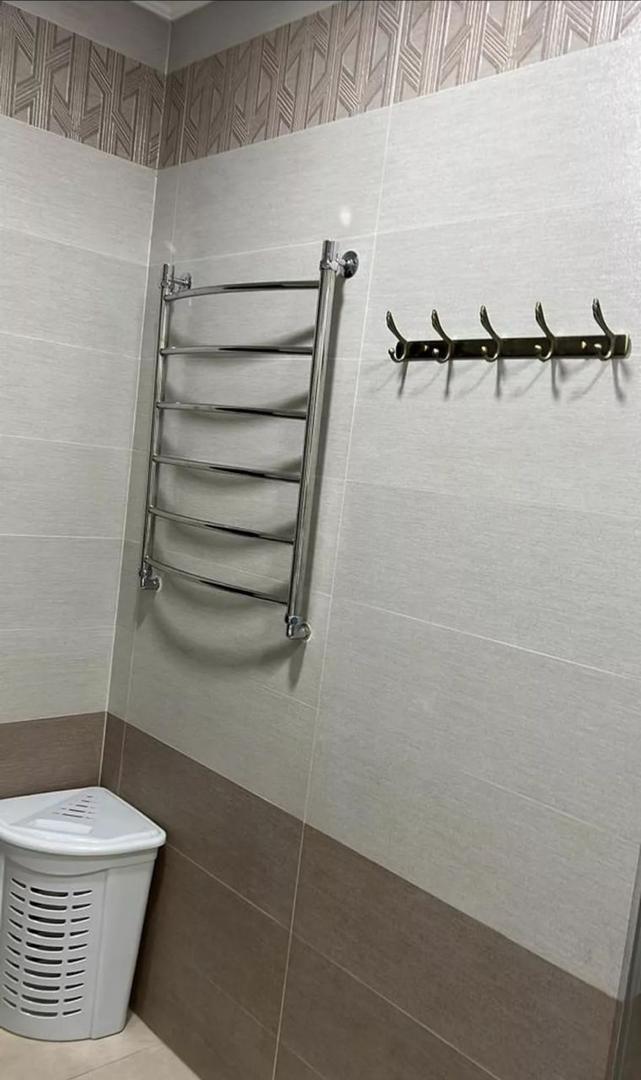 Аренда, Элитка, 4 ком, 130 м2, этаж 3/6, Сост: Евроремонт - фото 13