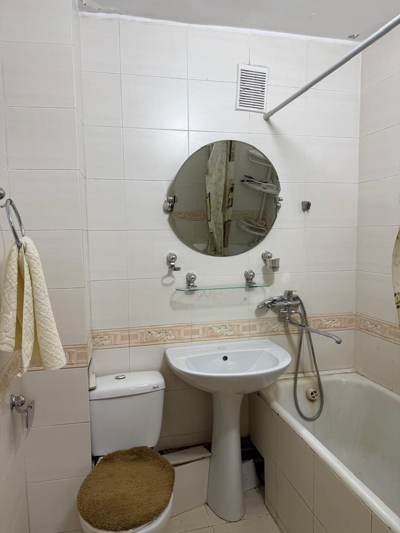 2 ком, Хрущёвка, 42 м2, этаж 3/5, Сост: Без ремонта - фото 1