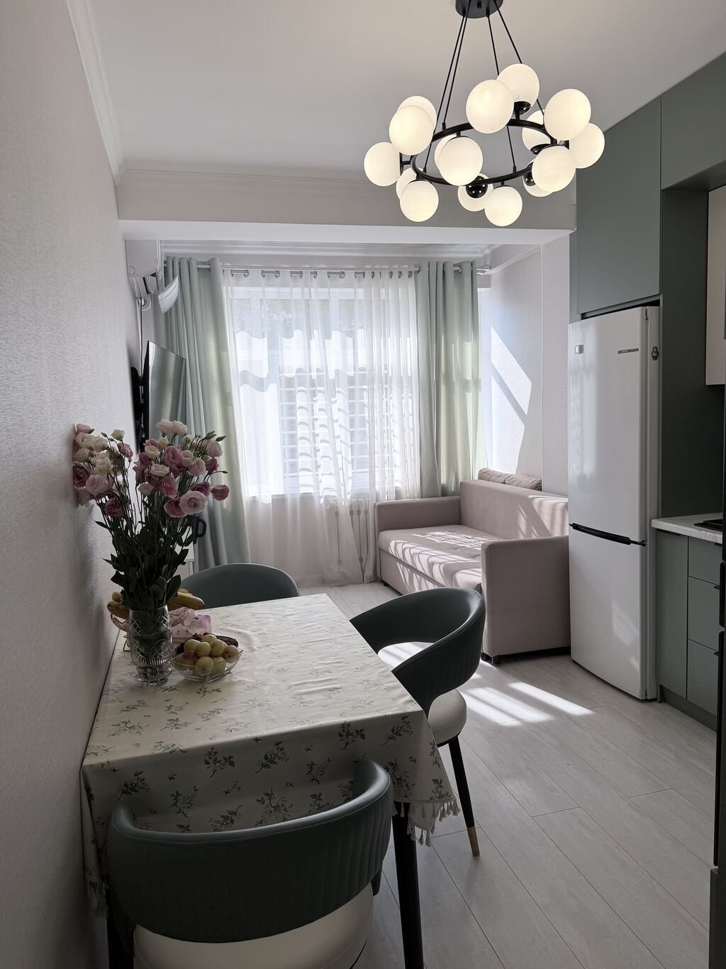 Элитка, 2 ком, 50 м2, этаж 4/10, Сост: Евроремонт - фото 11