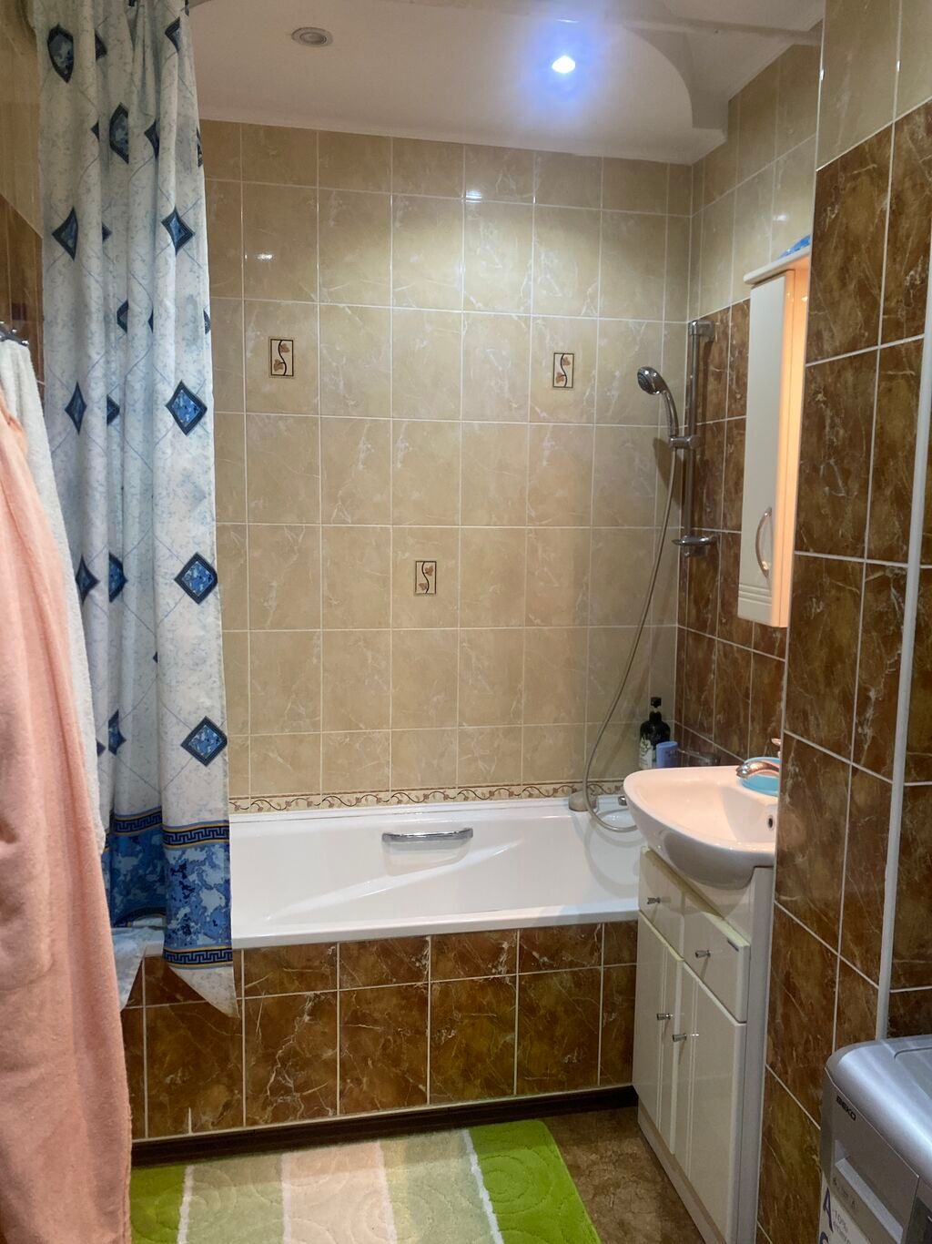 3 ком, 106 серия, 80 м2, этаж 8/9, Сост: Среднее - фото 1