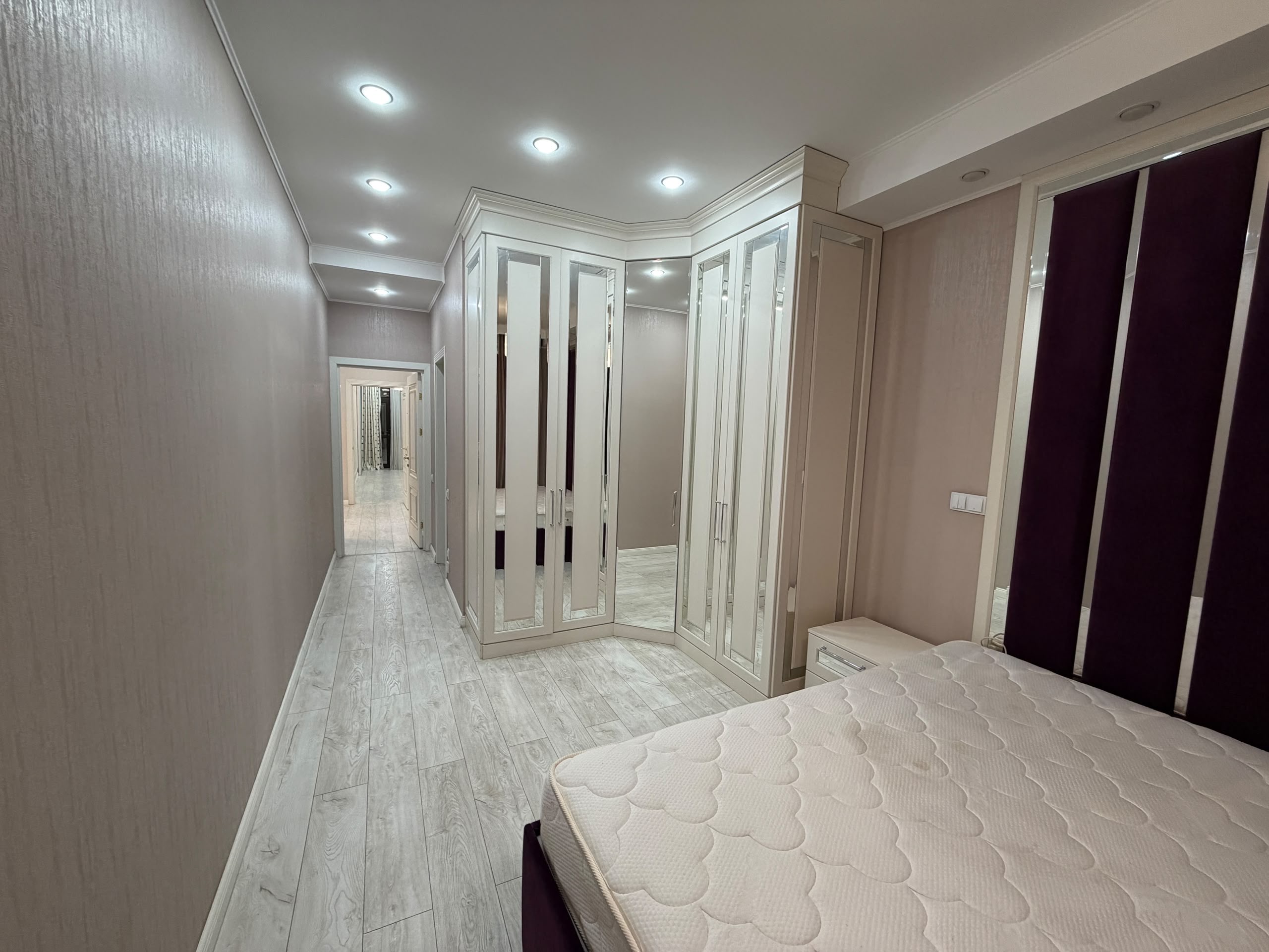 Элитка, 3 ком, 105 м2, этаж 4/12, ж/к Триумф, Сост: Евроремонт - фото 5