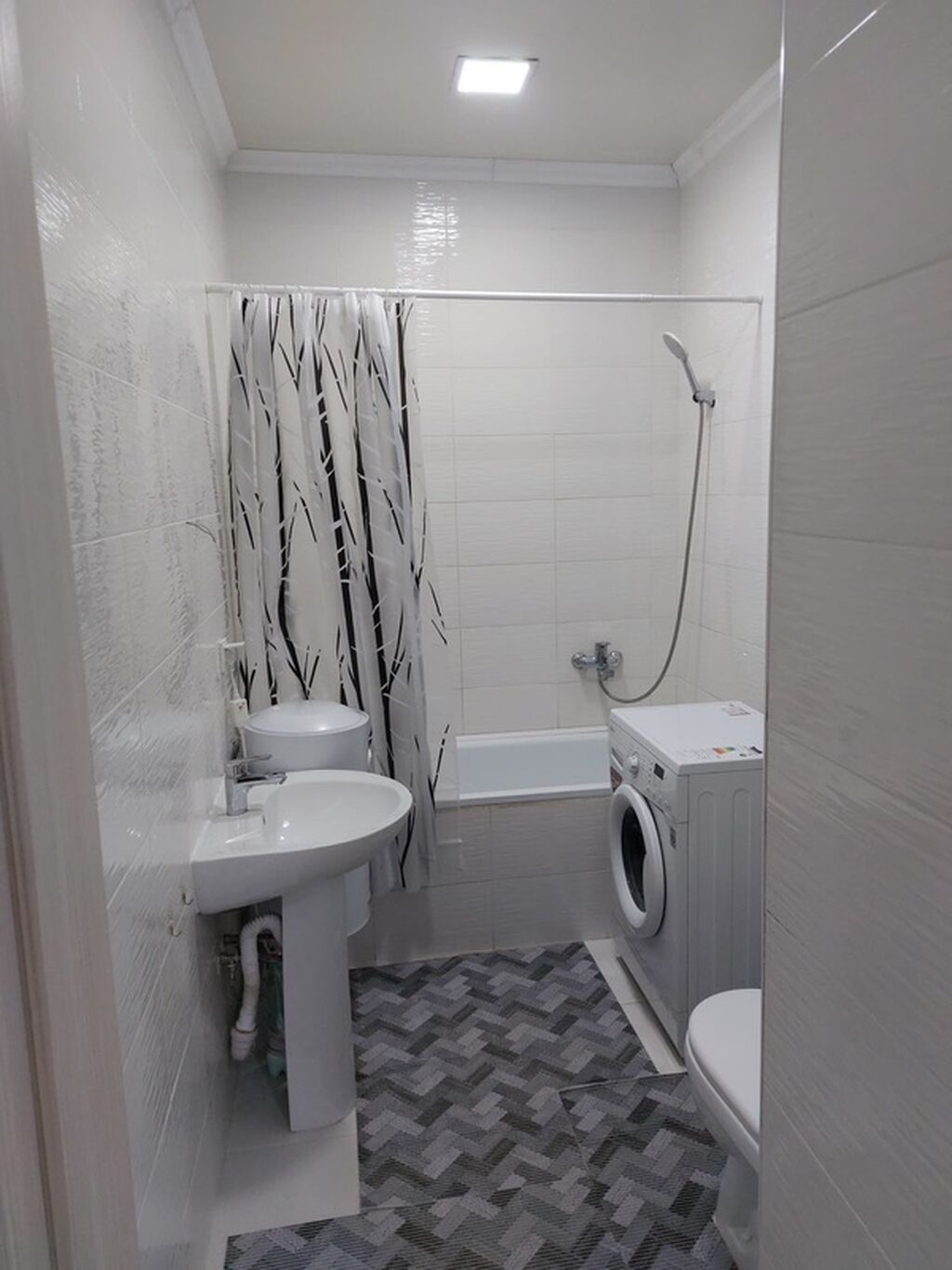 Элитка, 72 м2, этаж 10/10, ж/к ЖК Асанбай Парк, Сост: Среднее - фото 6