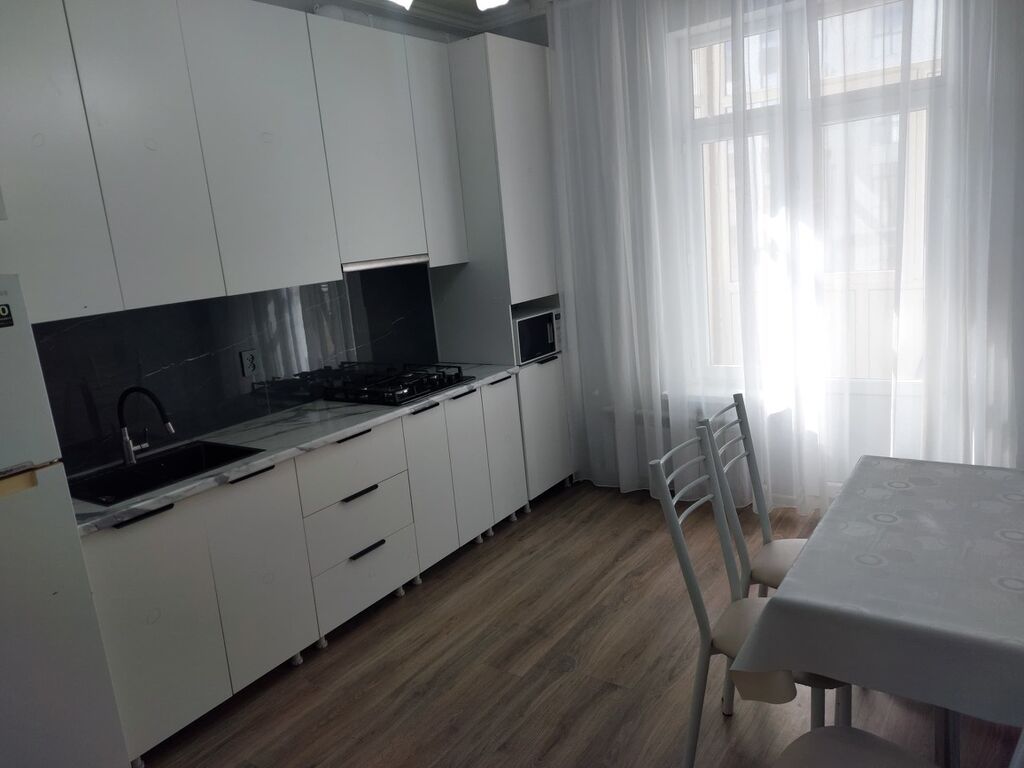 Элитка, 72 м2, этаж 10/10, ж/к ЖК Асанбай Парк, Сост: Среднее - фото 8