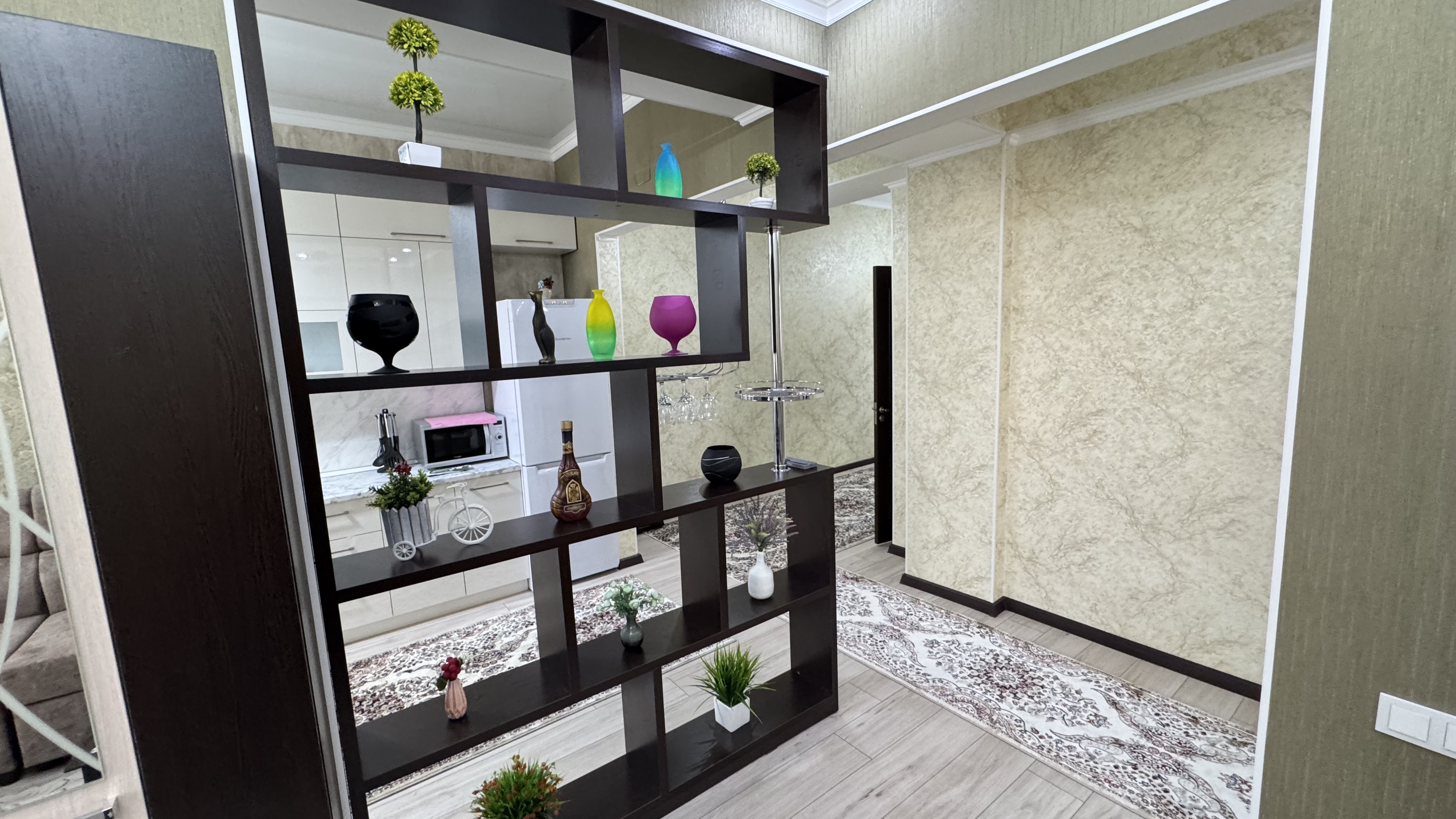Элитка, 150 м2, этаж 5/10, ж/к Алымбек и Курманжан Датка, Сост: Евроремонт - фото 14