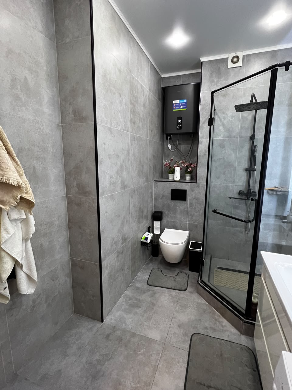Продажа, Элитка, 2 ком, 63 м2, этаж 11/14, ж/к Гранд Виктория (Grand Victoria), Сост: Евроремонт - фото 2