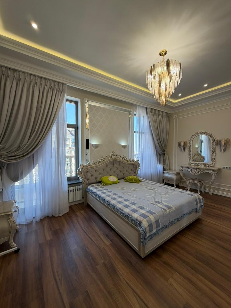Элитка, 5 ком, 250 м2, этаж 12/13, ж/к Монблан, Сост: Евроремонт - фото 3