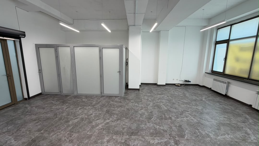 Офис, Коммерческая, 51 м2, этаж 2/15, Сост: Евроремонт - фото 1