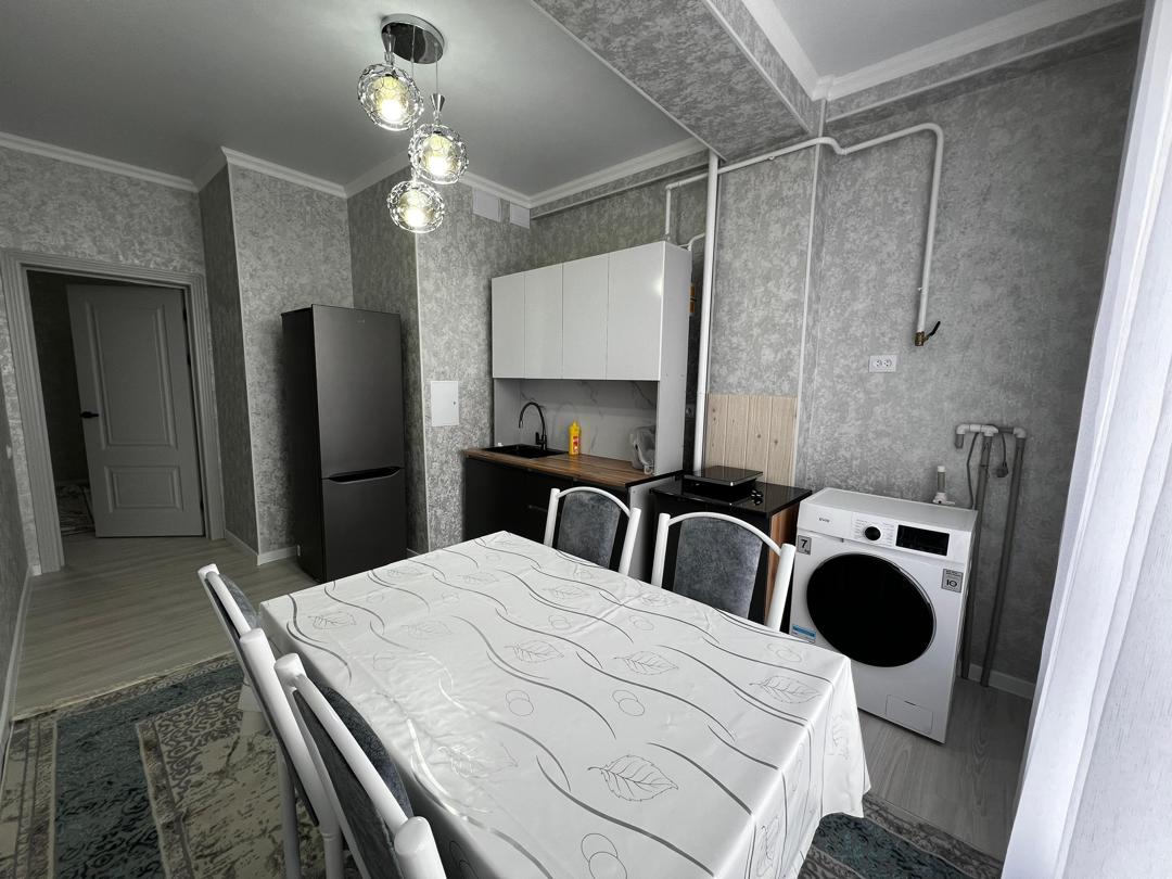 Элитка, 2 ком, 60 м2, этаж 3/14, ж/к Пишпек (Pishpek), Сост: Евроремонт - фото 2