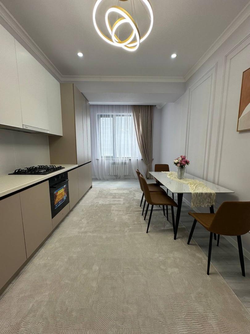 Элитка, 1 ком, 53 м2, этаж 7/12, ж/к Кап Строй Сити (Capstroy City), Сост: Евроремонт - фото 2