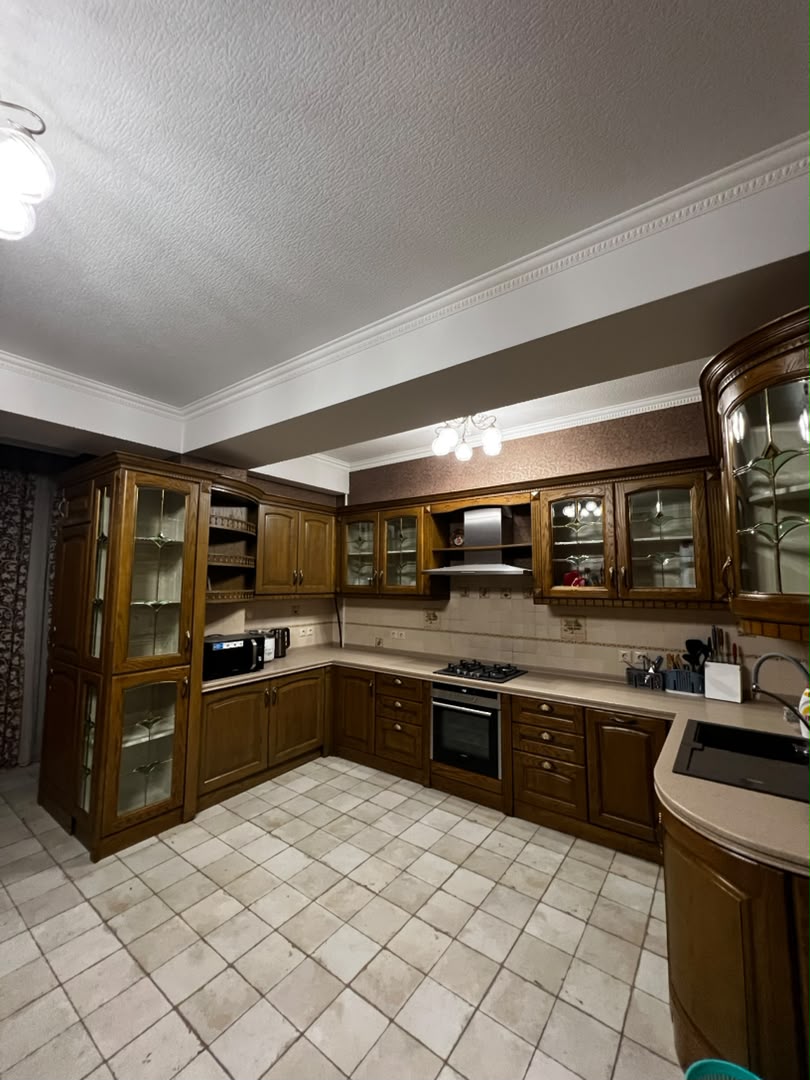 Элитка, 3 ком, 160 м2, этаж 8/10, Сост: Евроремонт - фото 1
