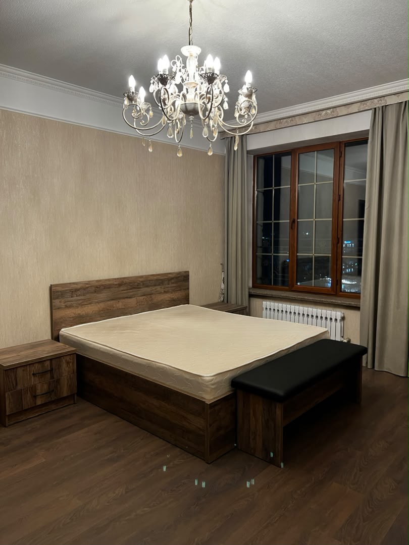Элитка, 3 ком, 160 м2, этаж 8/10, Сост: Евроремонт - фото 2