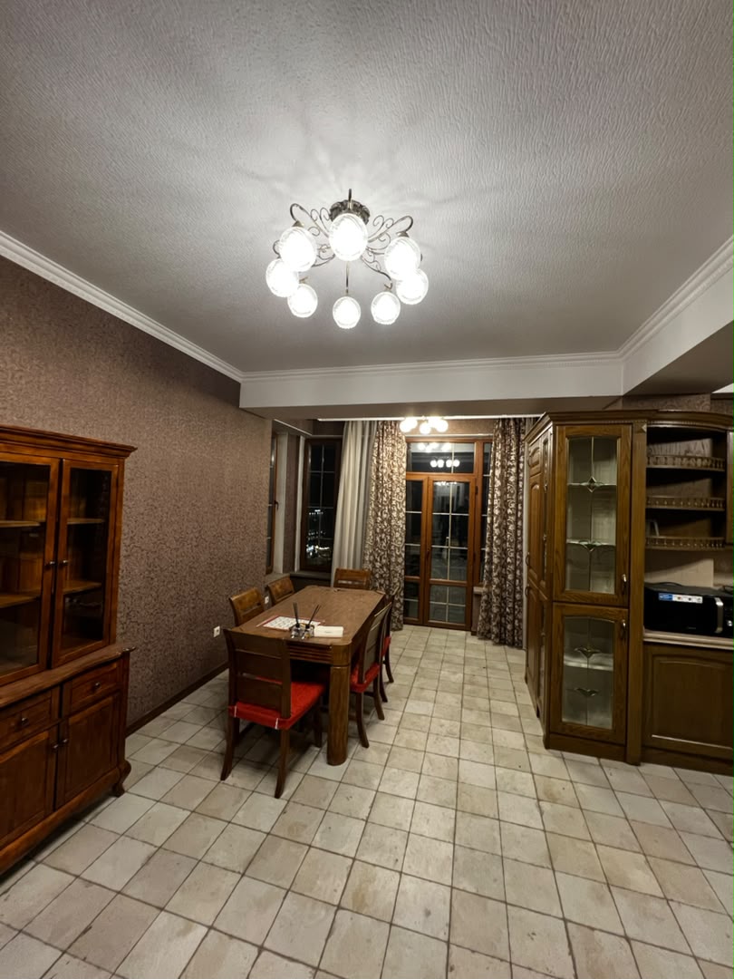 Элитка, 3 ком, 160 м2, этаж 8/10, Сост: Евроремонт - фото 3