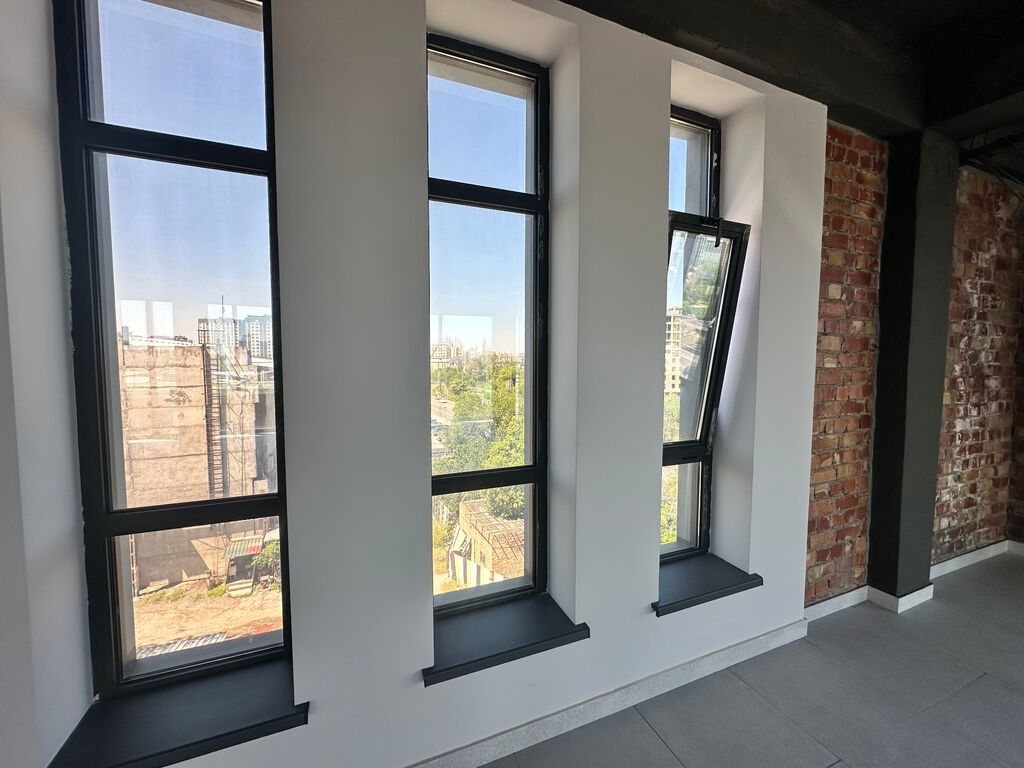 Офис, Коммерческая, 220 м2, этаж 3/3, Сост: Евроремонт - фото 8