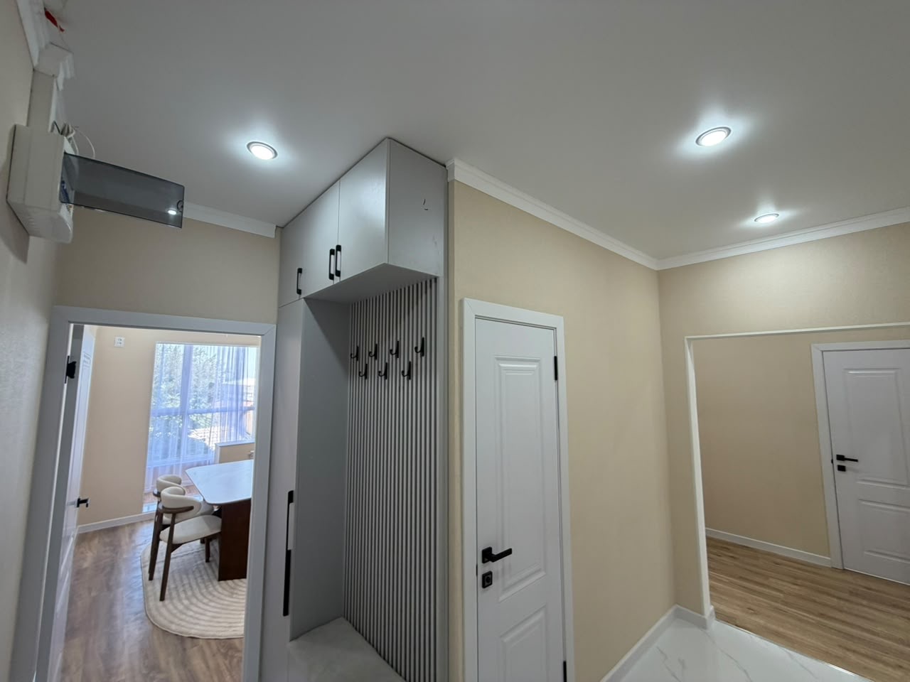 Элитка, 2 ком, 78 м2, этаж 2/9, ж/к Aalam City, Сост: Евроремонт - фото 2