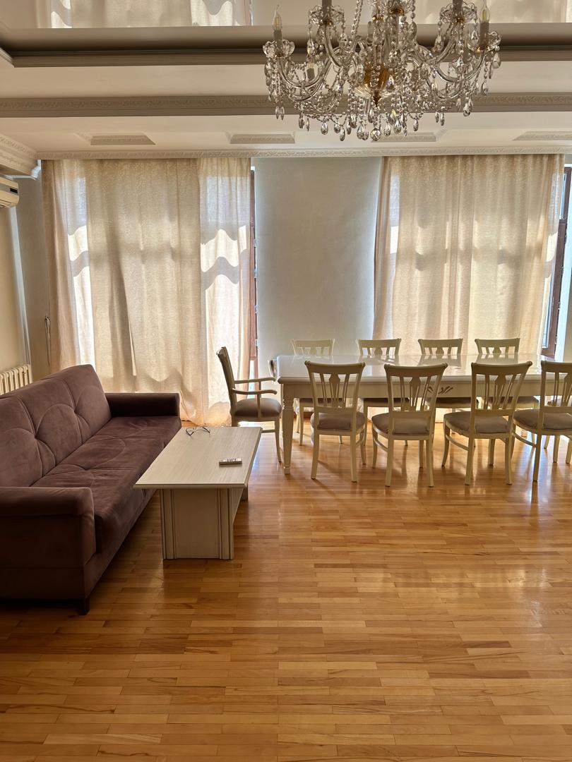 Элитка, 3 ком, 130 м2, этаж 7/10, Сост: Евроремонт - фото 12