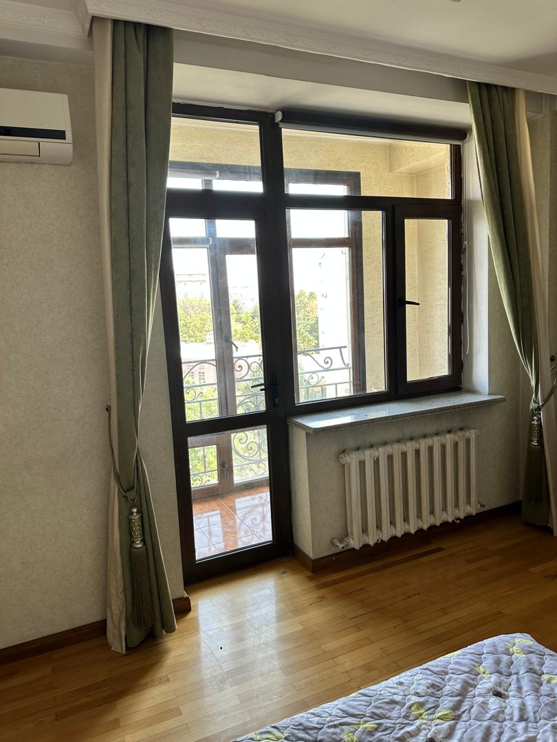 Элитка, 3 ком, 130 м2, этаж 7/10, Сост: Евроремонт - фото 13