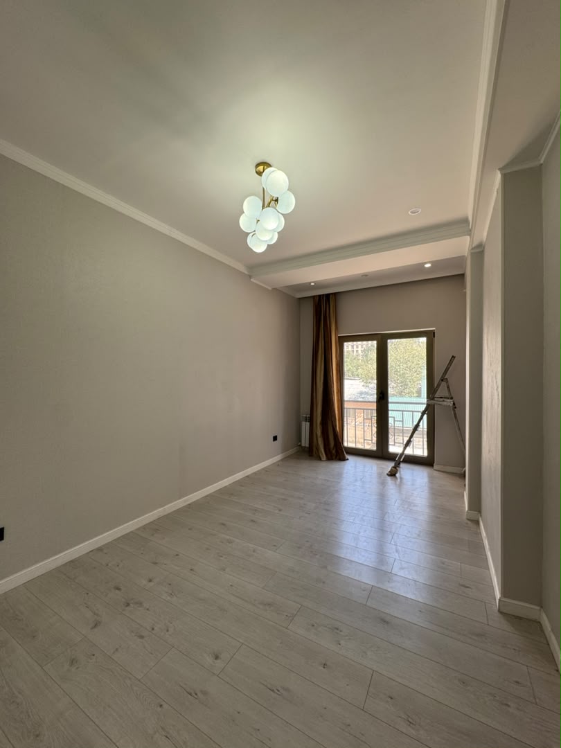 Элитка, 3 ком, 104 м2, этаж 2/10, ж/к Sky Dom, Сост: Евроремонт - фото 3