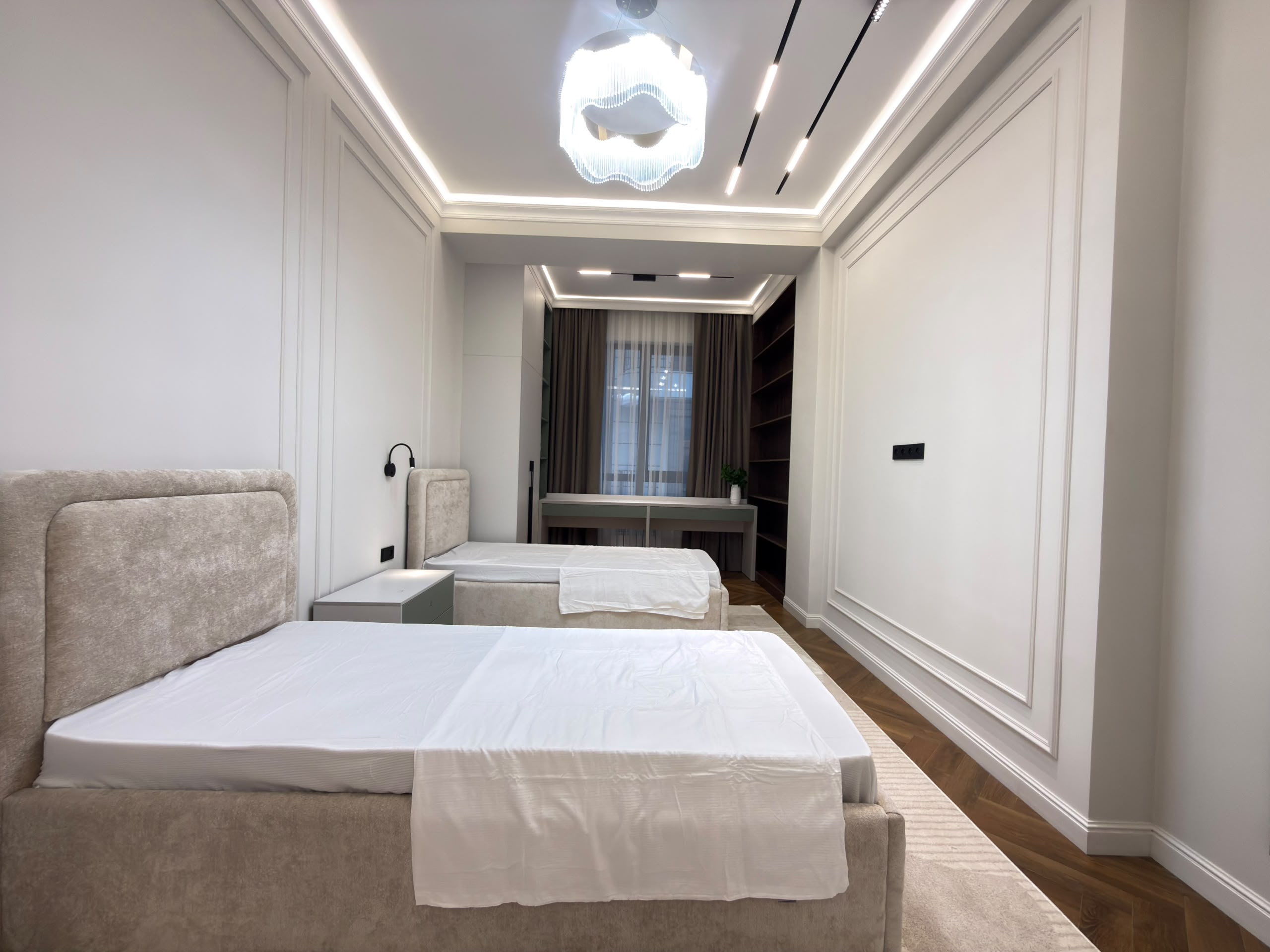 Элитка, 3 ком, 92 м2, этаж 4/8, ж/к ORTOSAY VILLAGE, Сост: Евроремонт - фото 10