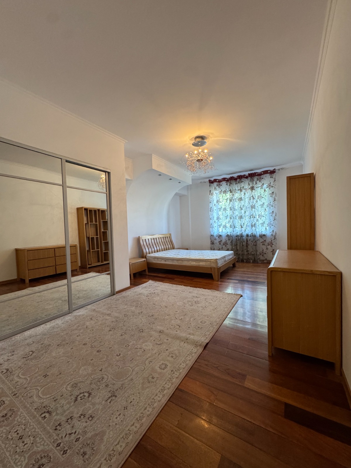 Аренда, Элитка, 4 ком, 237 м2, этаж 2/7, Сост: Евроремонт - фото 10