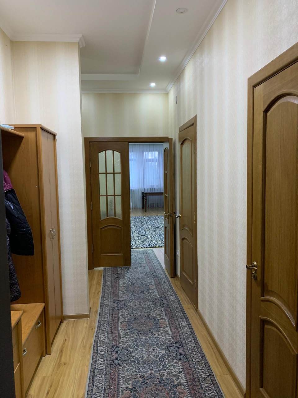 Элитка, 3 ком, 90 м2, этаж 2/10, Сост: Евроремонт - фото 3
