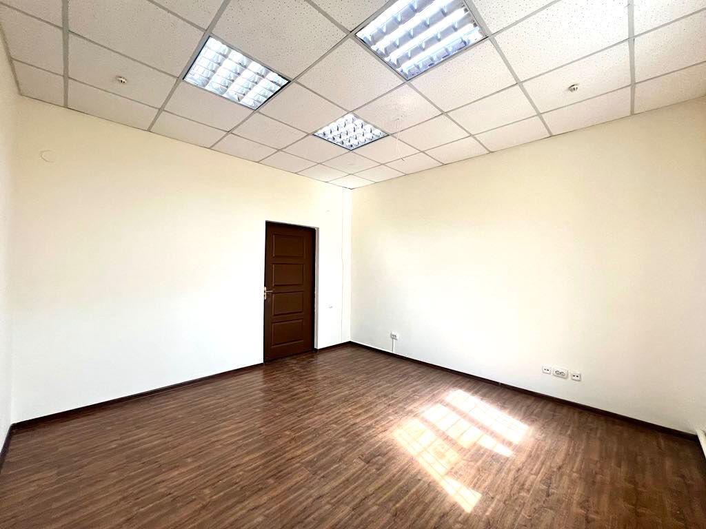 Аренда, Офис, Коммерческая, 125 м2, этаж 2/3, Сост: Евроремонт - фото 3