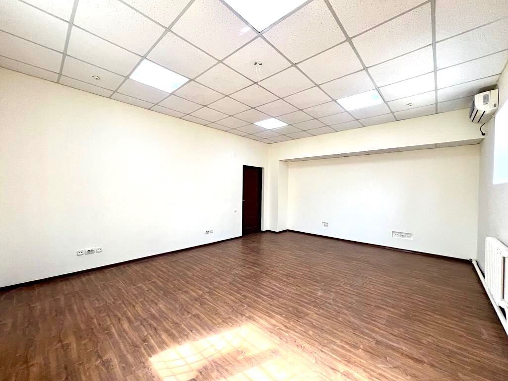 Аренда, Офис, Коммерческая, 125 м2, этаж 2/3, Сост: Евроремонт - фото 6