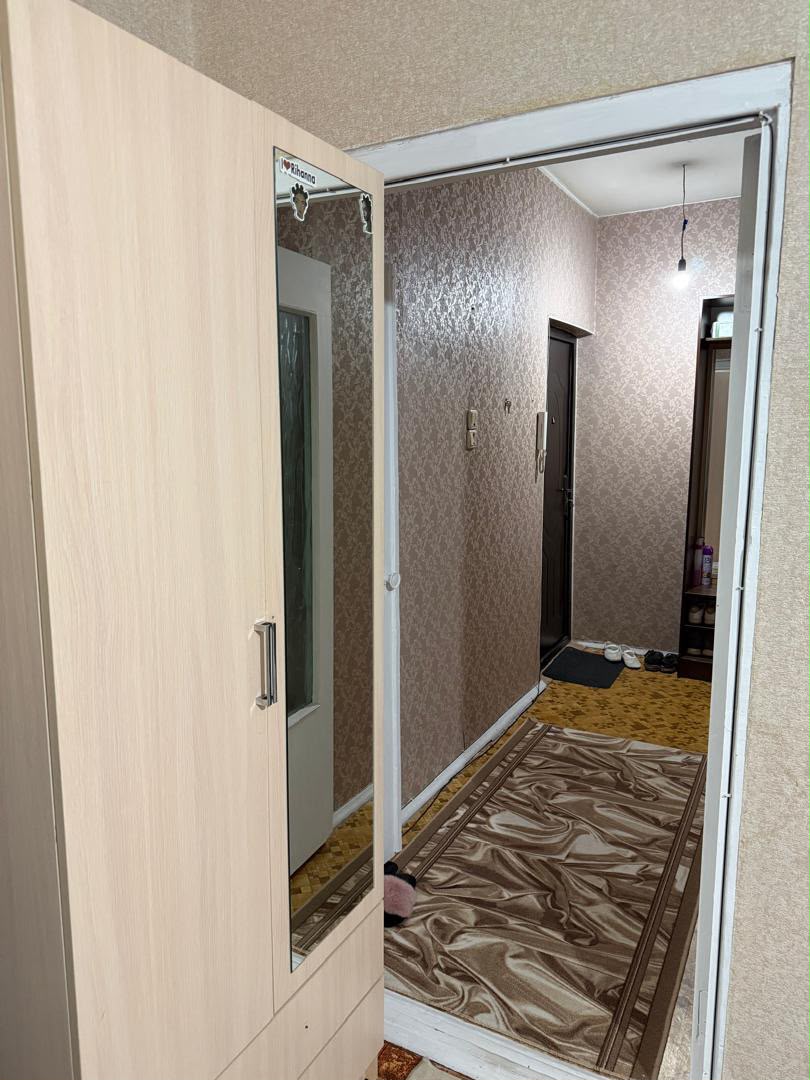 1 ком, 105 серия, 30 м2, этаж 7/9, Сост: Среднее - фото 2