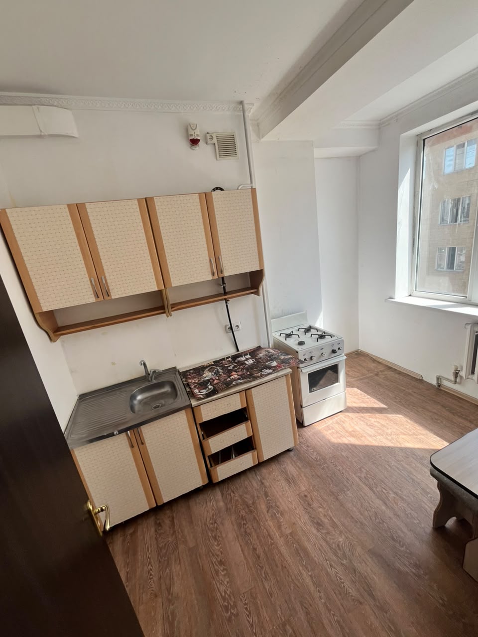 Элитка, 1 ком, 30 м2, этаж 6/8, ж/к Ала-Тоо (Ala-Too), Сост: Хорошее - фото 4