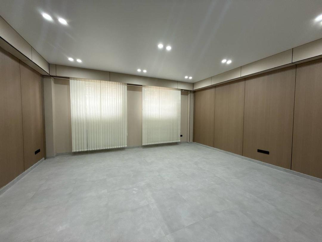Цокольный этаж, Коммерческая, 340 м2, этаж 0/1, Сост: Евроремонт - фото 3