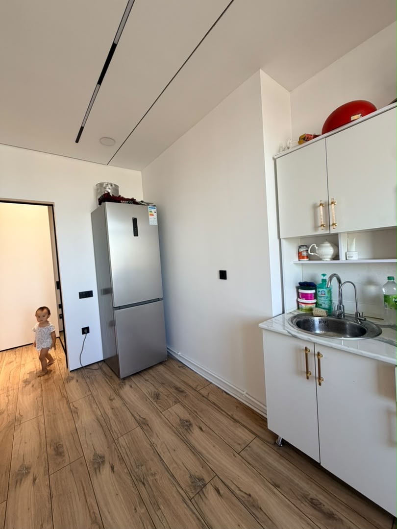 Продажа, Элитка, 1 ком, 42 м2, этаж 8/10, ж/к Ак Ниет (Ak Niet), Сост: Евроремонт - фото 4
