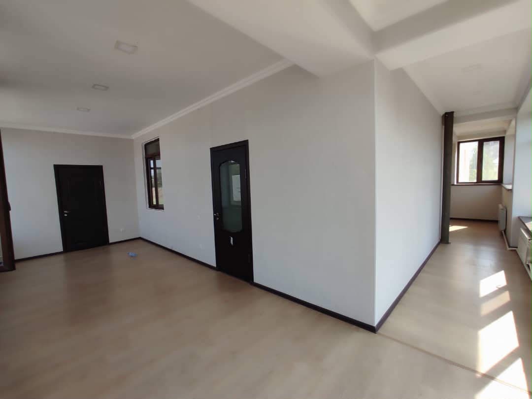 Офис, Коммерческая, 460 м2, этаж 1/1, Сост: Евроремонт - фото 15