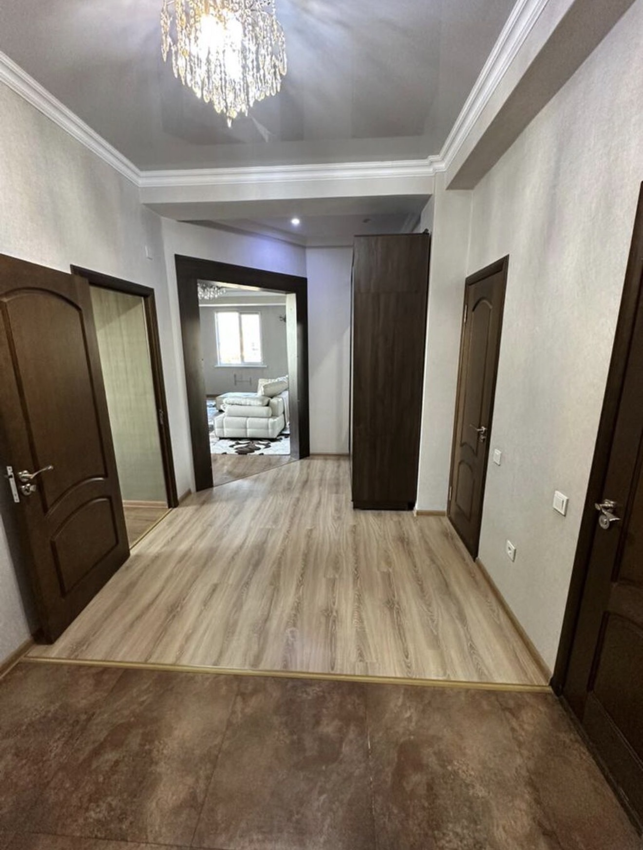 Продажа, Элитка, 3 ком, 85 м2, этаж 2/9, ж/к ОсОО Миск, Сост: Хорошее - фото 6