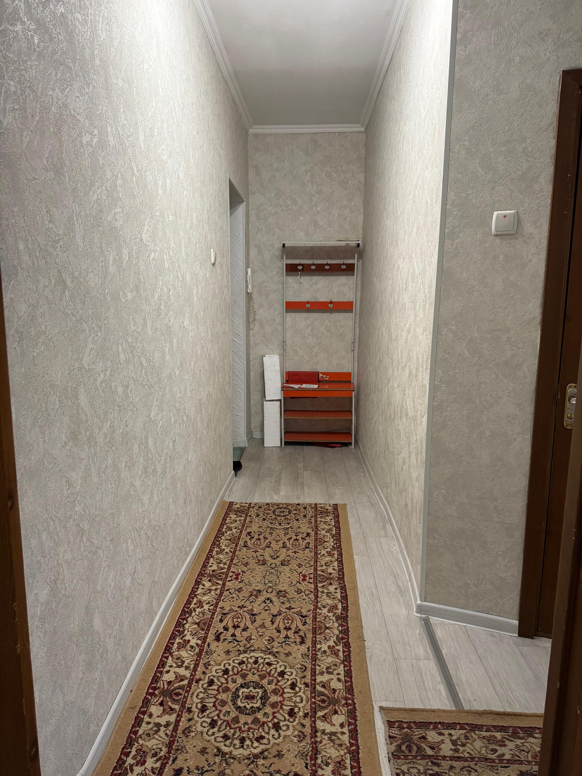 Аренда, Хрущёвка, 2 ком, 42 м2, этаж 2/4, Сост: Евроремонт - фото 4