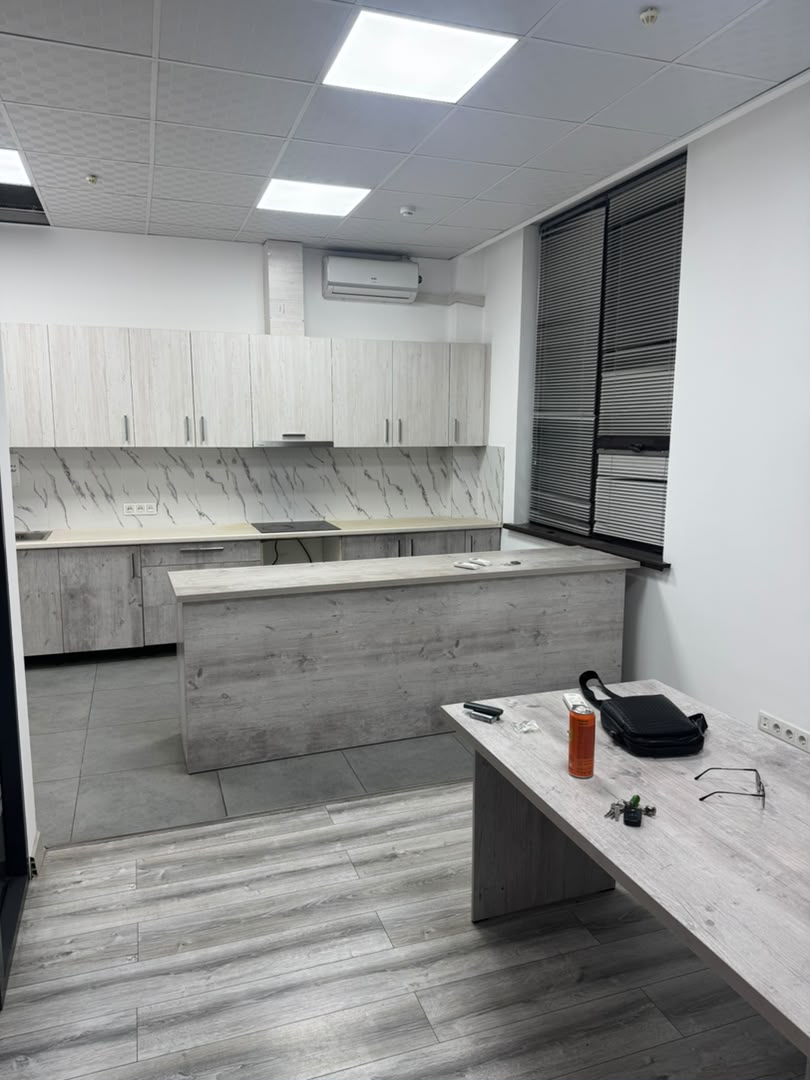 Офис, Коммерческая, 130 м2, этаж 1/12, Сост: Хорошее - фото 6