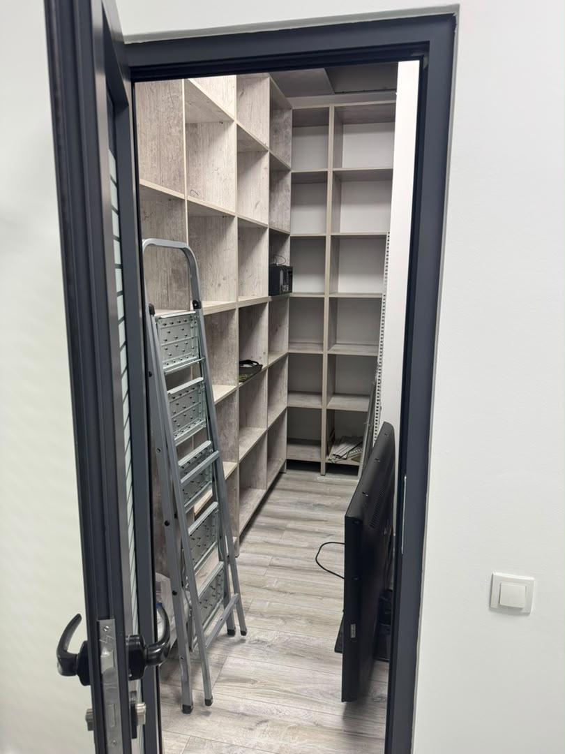 Офис, Коммерческая, 130 м2, этаж 1/12, Сост: Хорошее - фото 7