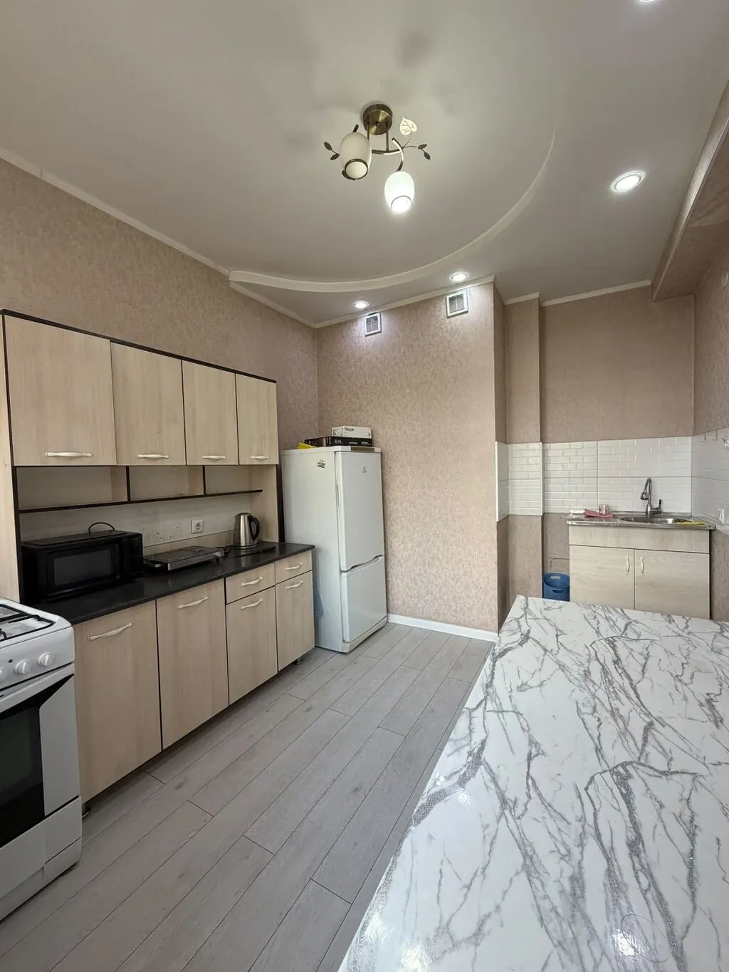 Элитка, 2 ком, 45.5 м2, этаж 6/12, ж/к Оомат+, Сост: Евроремонт - фото 10