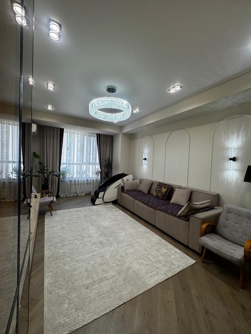 Элитка, 3 ком, 100 м2, этаж 5/11, ж/к Нурзаман Сити (Nurzaman City), Сост: Евроремонт - фото 6