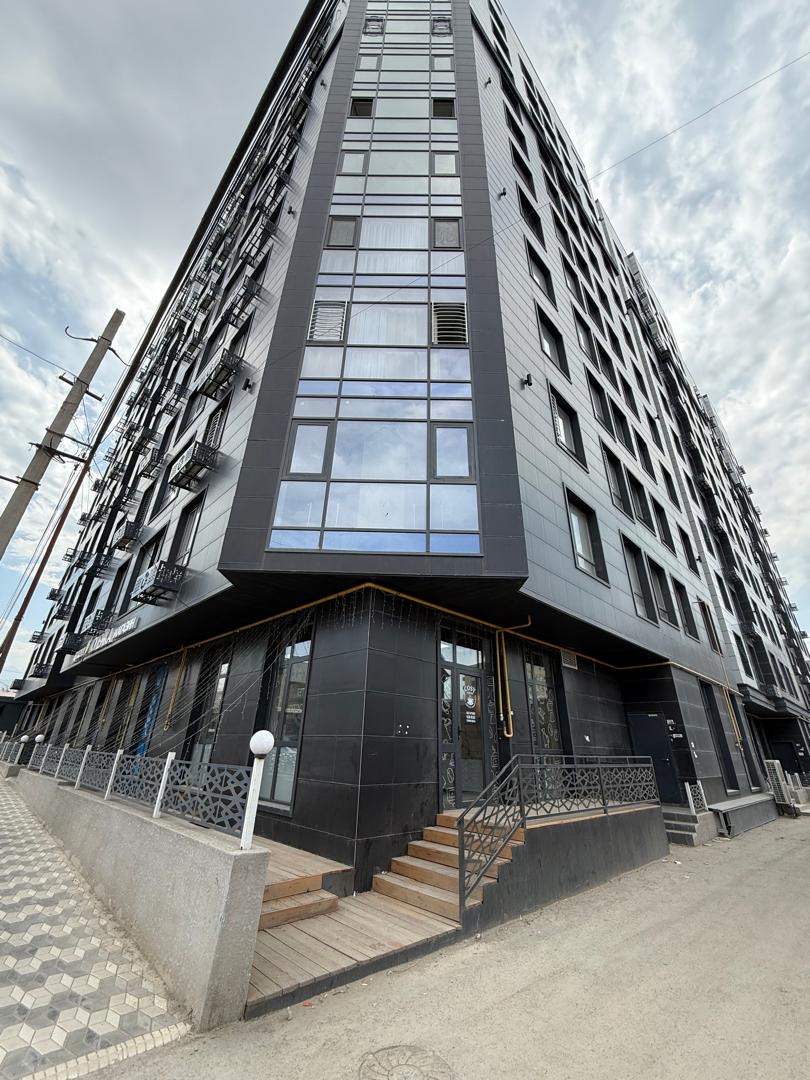 Продажа, Офис, Коммерческая, 163 м2, этаж 1/10, Сост: Евроремонт - фото 1