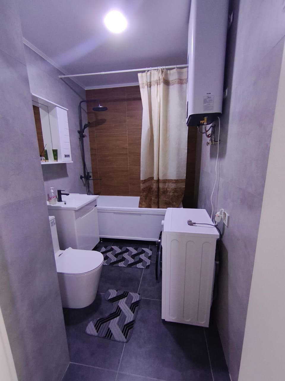 Элитка, 2 ком, 55 м2, этаж 8/12, ж/к БЕЛЕК, Сост: Евроремонт - фото 2