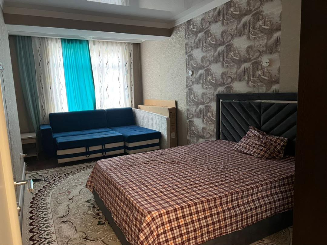 Элитка, 2 ком, 76 м2, этаж 4/10, ж/к Дианур (Dianur) - фото 4