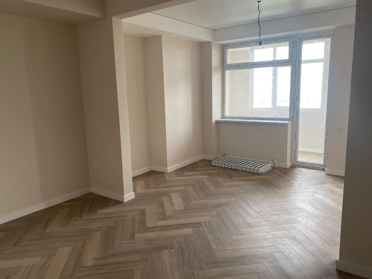 Элитка, 4 ком, 121 м2, этаж 10/12, ж/к Достук, Сост: Среднее - фото 6
