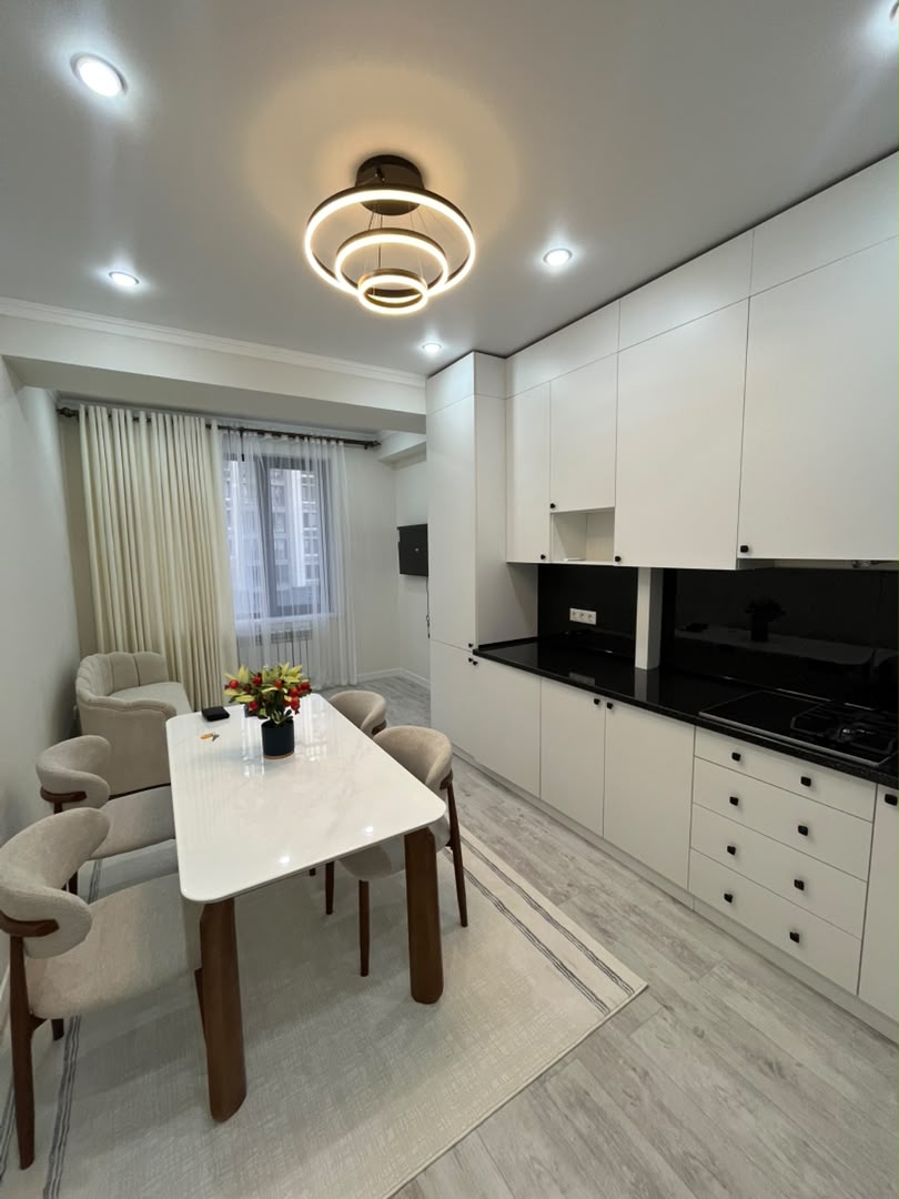 Элитка, 2 ком, 52 м2, этаж 5/12, ж/к Кап Строй Сити (Capstroy City), Сост: Евроремонт - фото 4