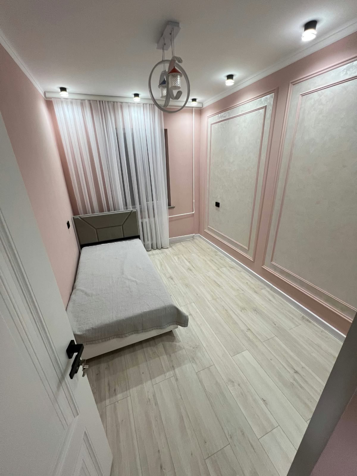 3 ком, Индивидуальный проект, 62 м2, этаж 2/5, Сост: Евроремонт - фото 1