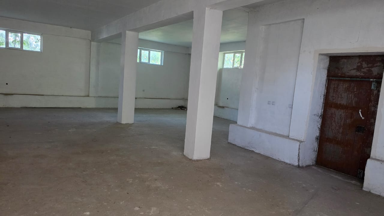 Производство, Коммерческая, 550 м2, этаж 1/2, Сост: Без ремонта - фото 2