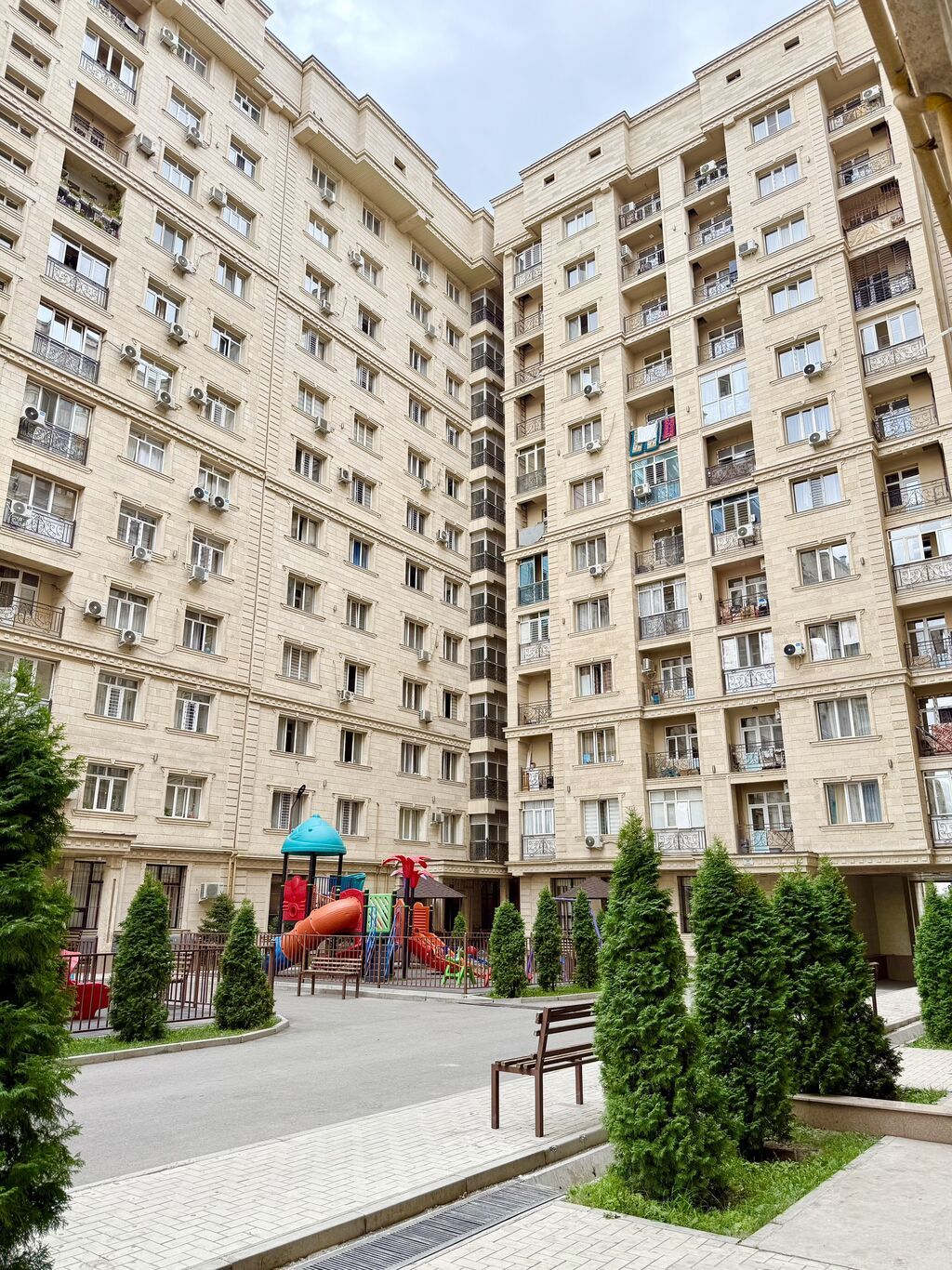 Элитка, 2 ком, 60 м2, этаж 12/8, ж/к Ботанический Сад, Сост: Евроремонт - фото 1